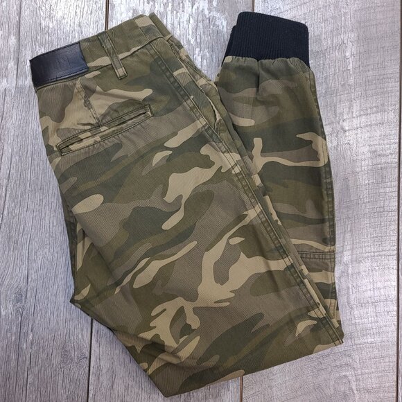 Kith NYC Joggers Mens 32 Green Camouflage Mercer Chino Streetwear Pants - Picture 1 of 9
